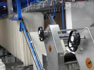 Large Capacity Fully Automatic Noodles Making Machine Low Temperature Chain Cable Style