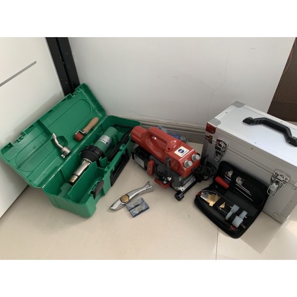 SWT-NS800 Hot Wedge Geomembrane Welding Machine For 0.2-1.5mm PP PE PVC In Red Color