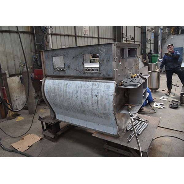Animal Zero Leakage Feed Mixer Machine One Year Warranty For Poultry Farm