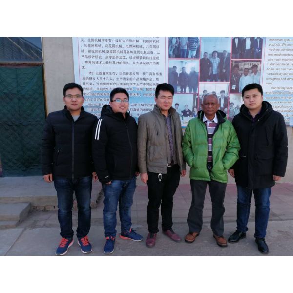 ANPING MOLONGGANG SPOT WELDING EQUIPMENT COMPANY LIMITED