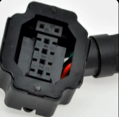 6pin 7pin Inovance Similar Servo Motor Connectors 100V Voltage Rating SDC 06 07